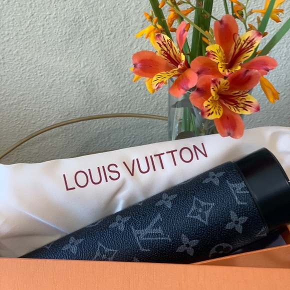 Louis Vuitton, Fendi, Gucci designer bottles - Picture 9 of 11